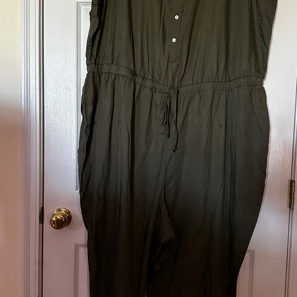 Knox Rose Dark Green Jumpsuit NWT